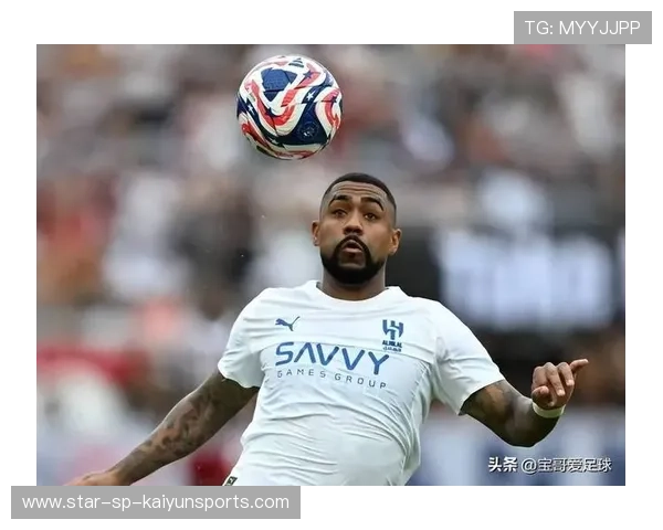 利雅得新月签约新守门员加强后防，利雅得新月阵容豪华