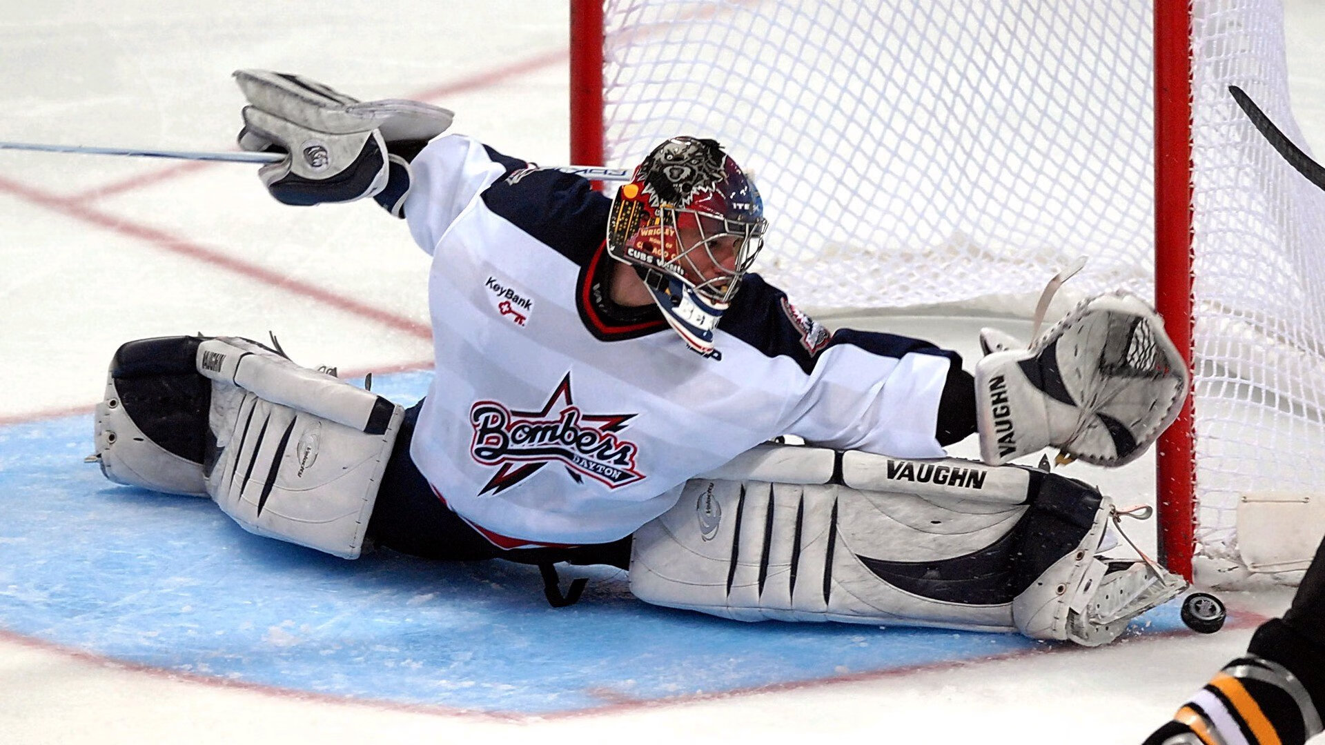 开云体育官方下载-搏击擂台战术布置成制胜关键，搏击擂台组装